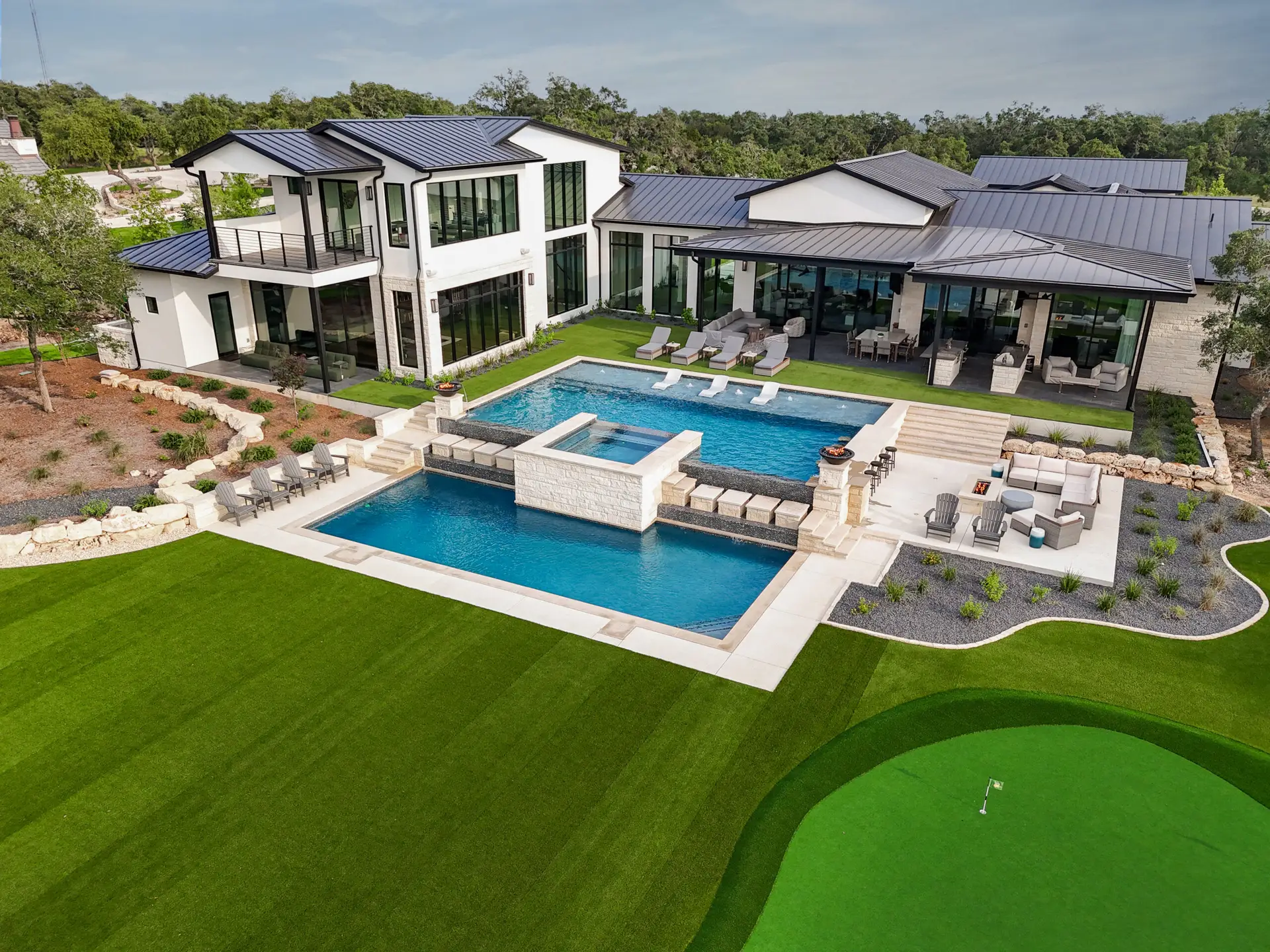 Geometric Pools