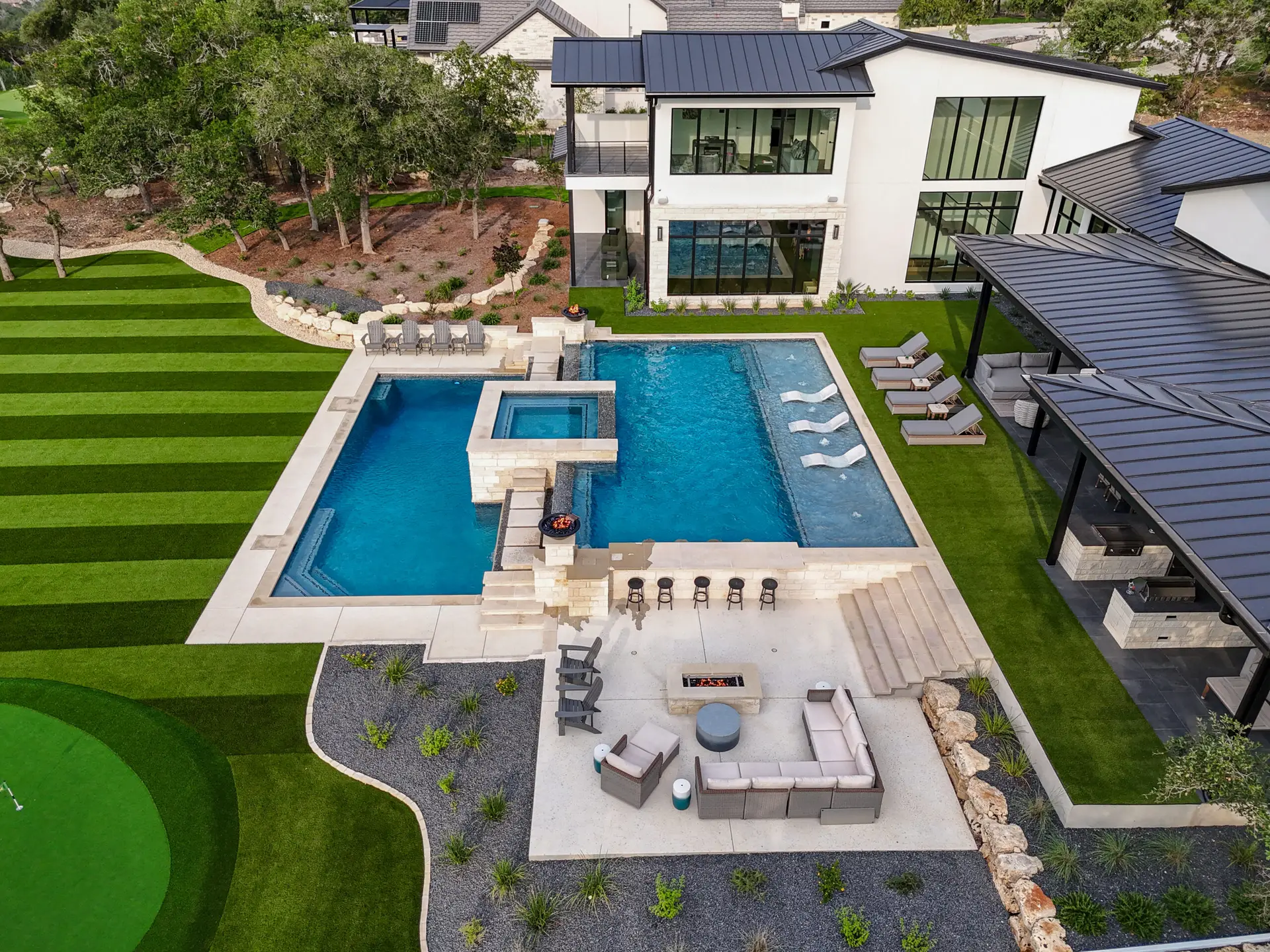 Geometric Pools