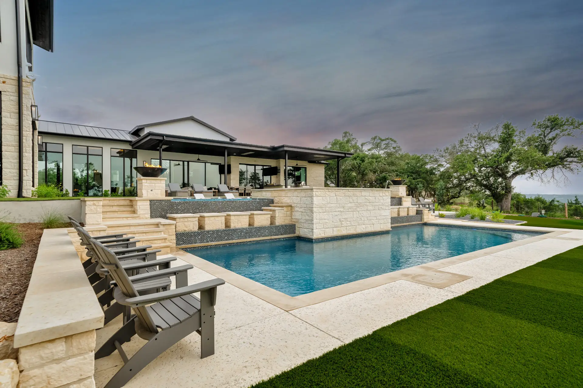 Geometric Pools