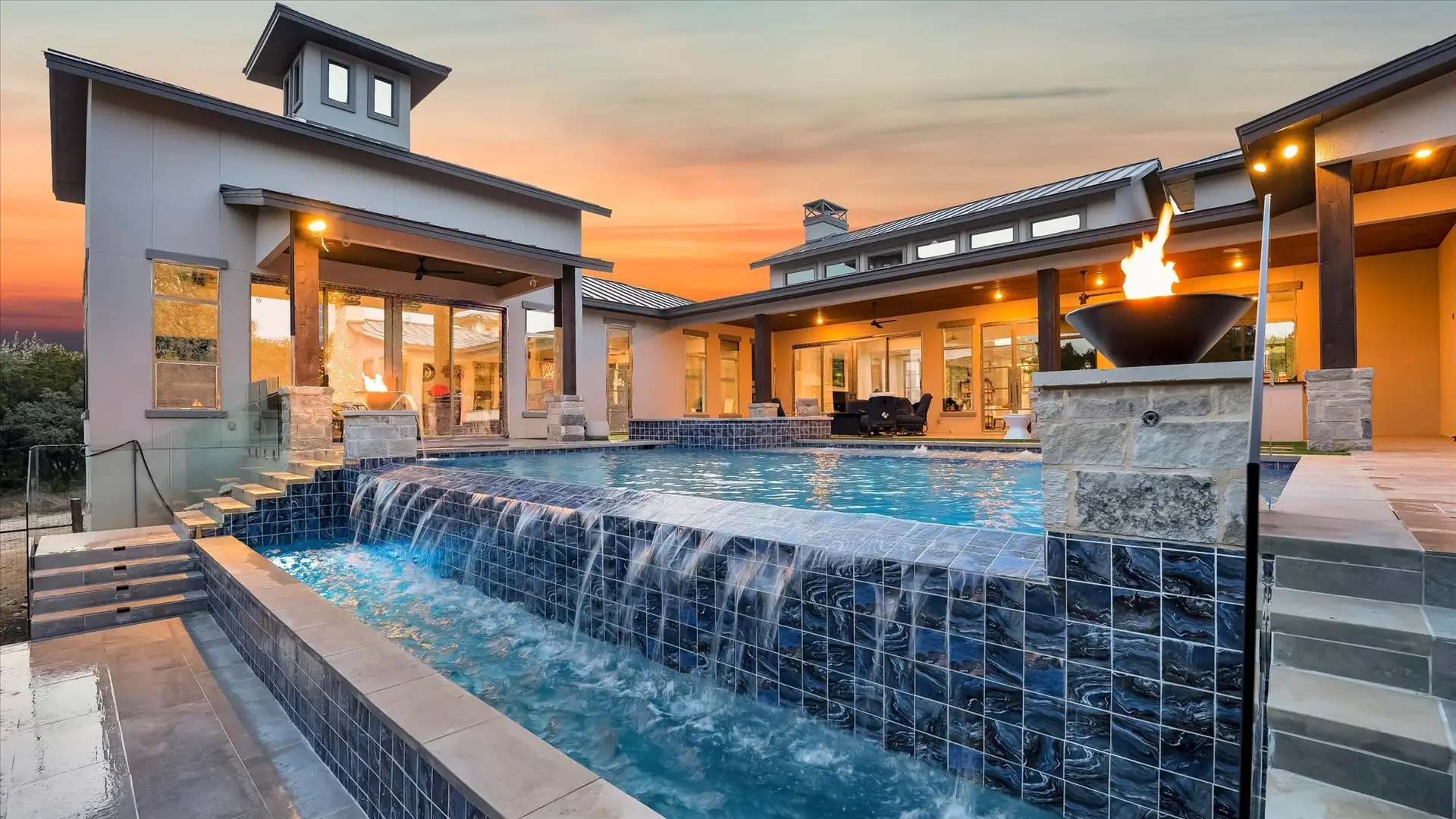 Geometric Pools