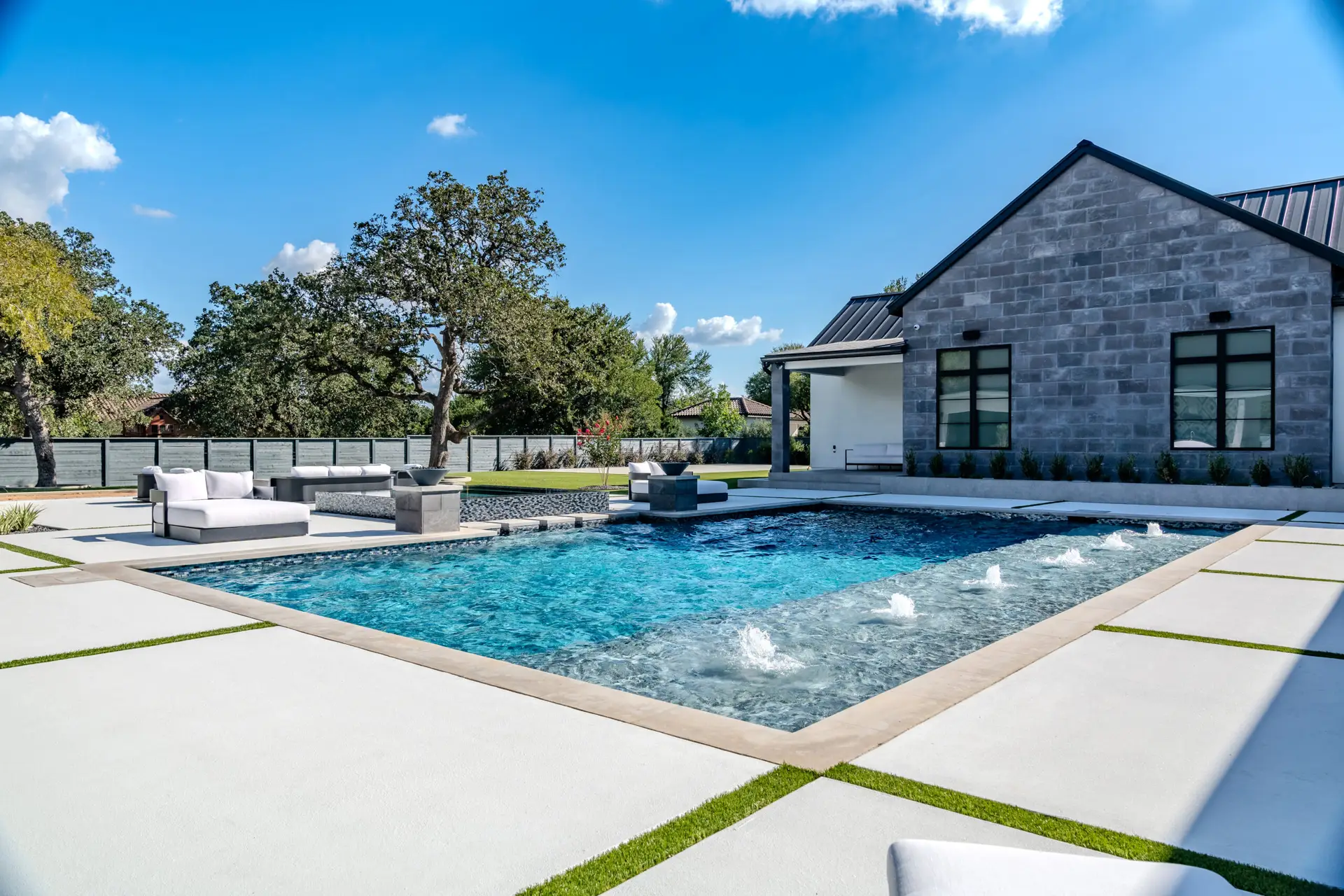 Geometric Pools