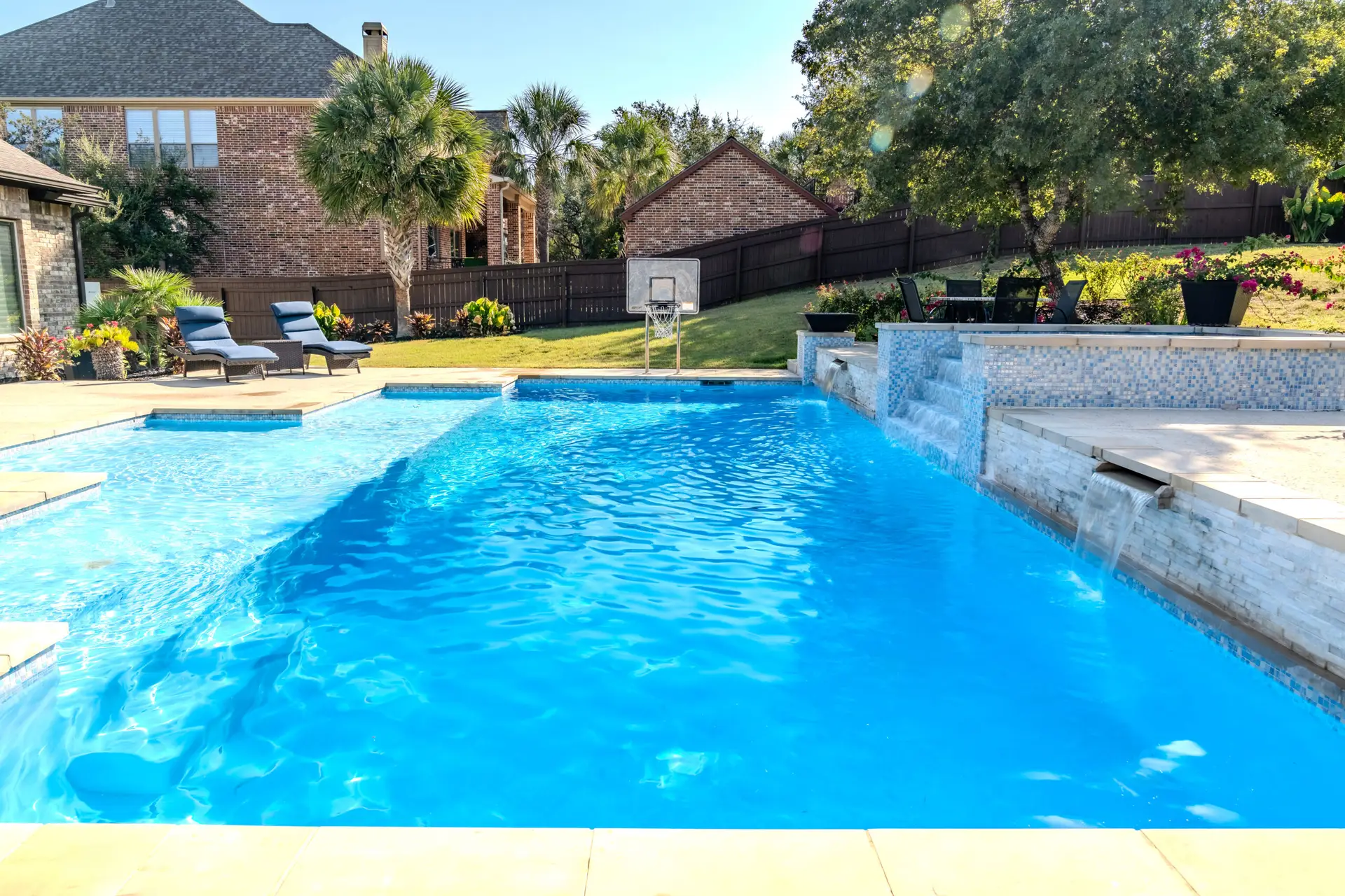 Geometric Pools