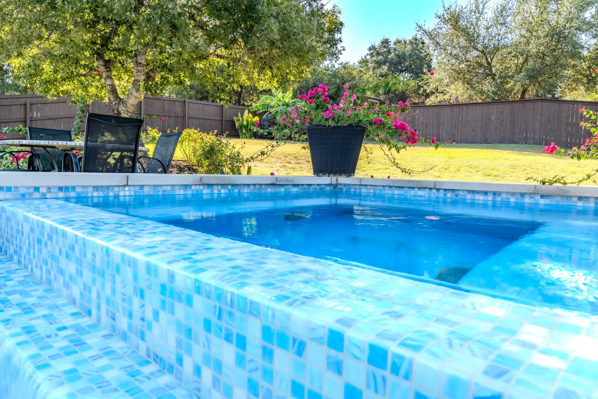 Geometric Pools