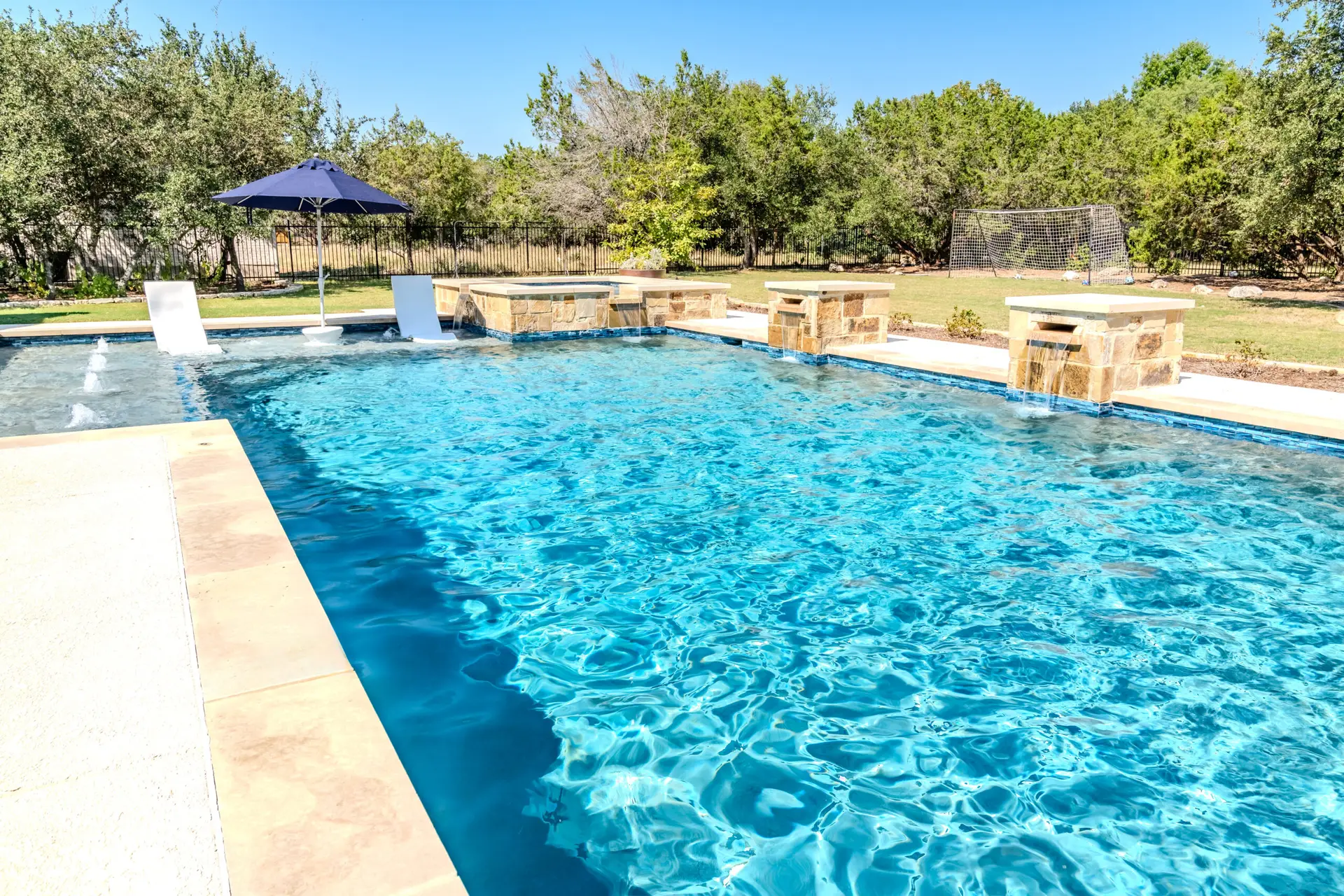 Geometric Pools